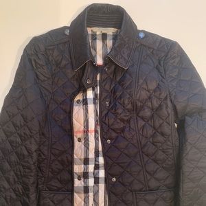 BURBERRY Classic black quilted button-up jacket